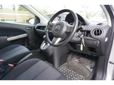 Mazda Mazda2 (Demio)