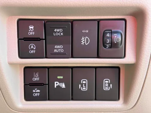 Nissan Clipper Rio