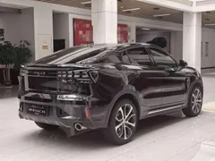 Lynk & Co 05
