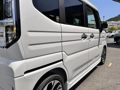 Suzuki Spacia Custom