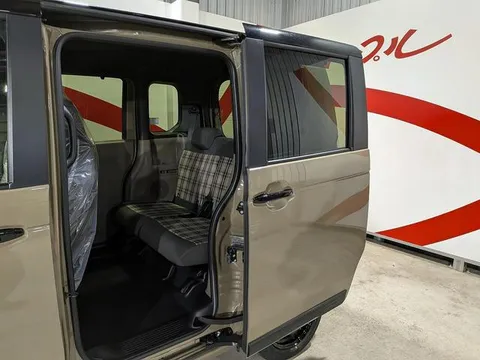Honda N-BOX Joy