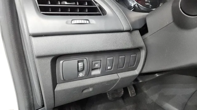 Renault SM3