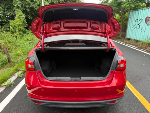 Chery Arrizo 5