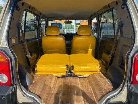 Daihatsu Naked