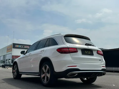 Mercedes-Benz Mercedes-Benz GLC
