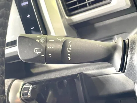 Toyota Pixis Mega