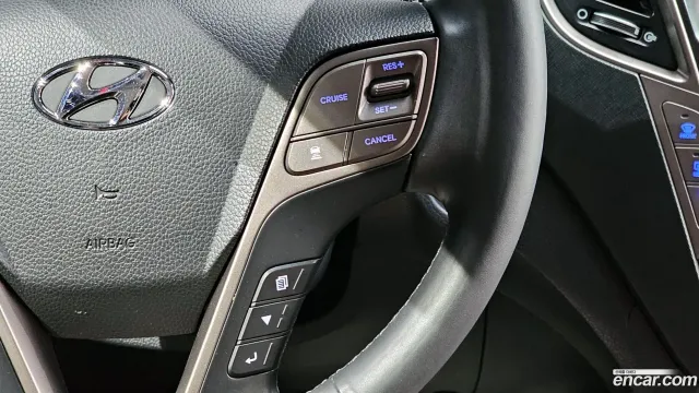 Hyundai Grand Santa Fe (Maxcruz)