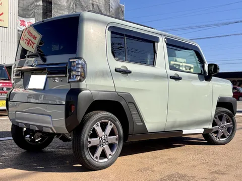 Daihatsu Taft