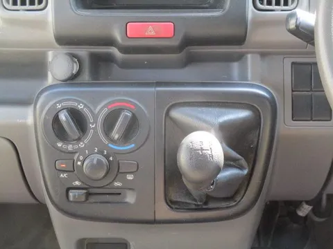 Nissan Clipper