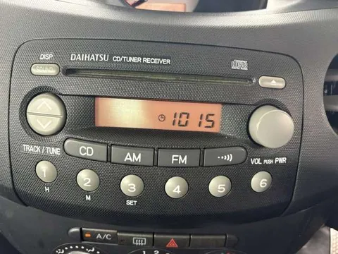 Daihatsu Esse