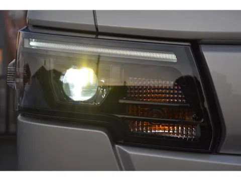 Mitsubishi Minicab Truck