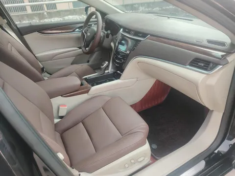 Cadillac XTS