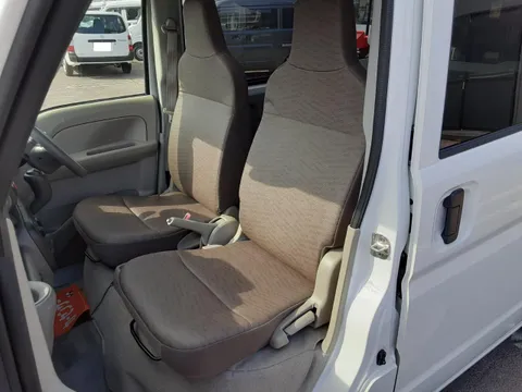 Nissan Clipper
