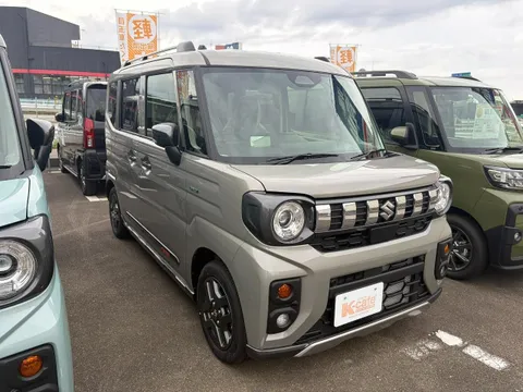 Suzuki Spacia Gear