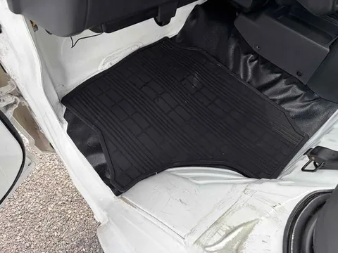 Suzuki Carry Track