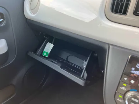 Daihatsu Mira Tocot