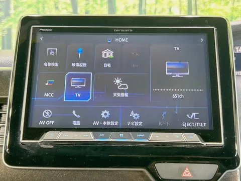 Honda N-BOX Custom