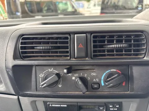 Nissan Clipper Truck