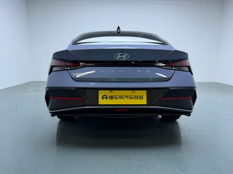 Hyundai Elantra (Avante)