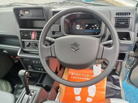 Suzuki Carry Track