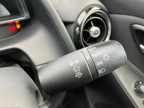 Mazda Mazda2 (Demio)