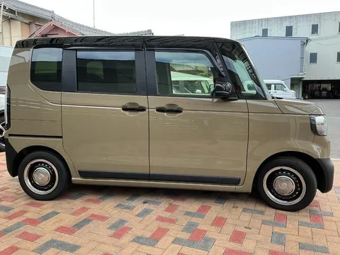 Honda N-BOX Joy