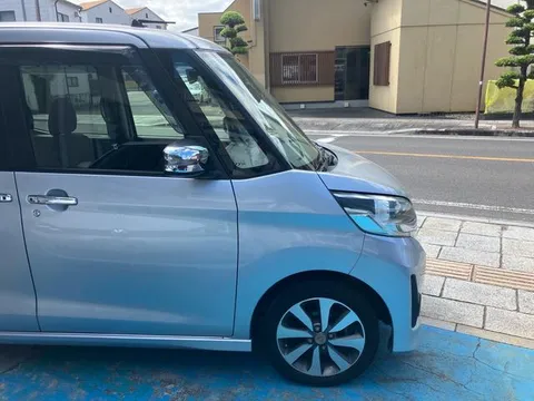 Mitsubishi eK Space Custom