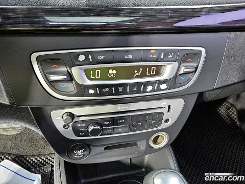 Renault SM3