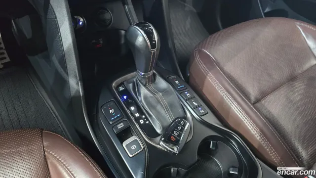 Hyundai Grand Santa Fe (Maxcruz)