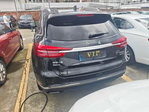 Hongqi HS5