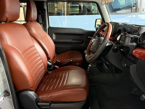 Suzuki Jimny Sierra