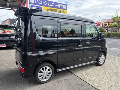 Nissan Clipper Rio