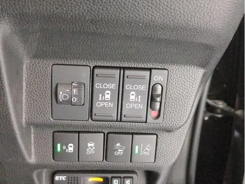 Honda Freed Plus