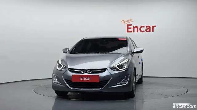 Hyundai Elantra (Avante)