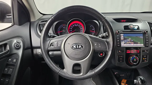 Kia Cerato (Forte)