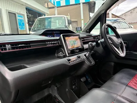 Suzuki Wagon R Stingray