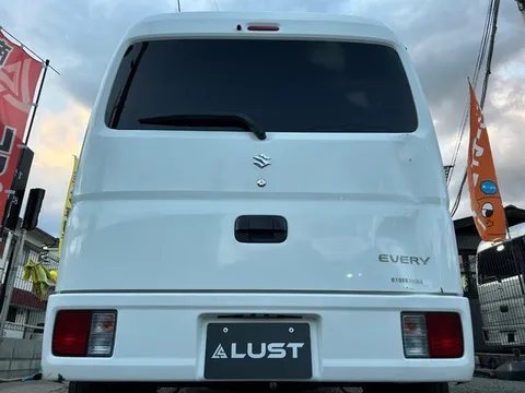 Suzuki Every