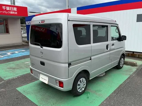Nissan Clipper