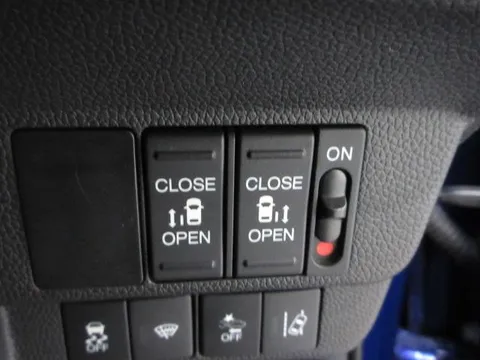 Honda Freed Plus