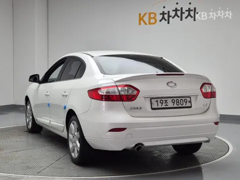 Renault SM3