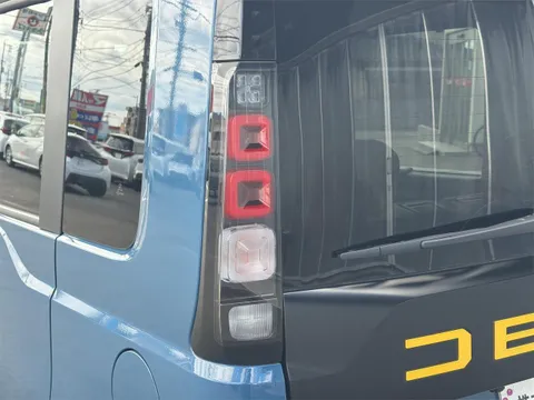 Mitsubishi Delica Mini