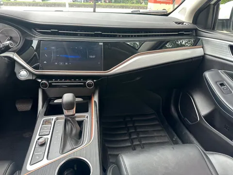 Chery Arrizo 5