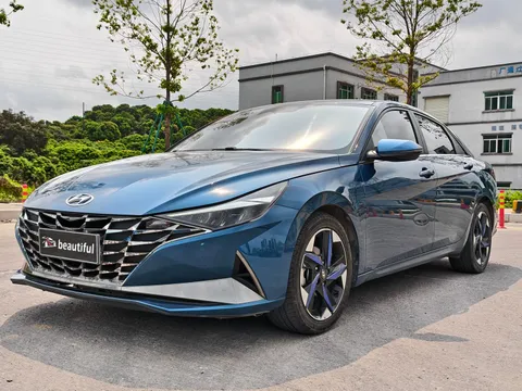 Hyundai Elantra (Avante)