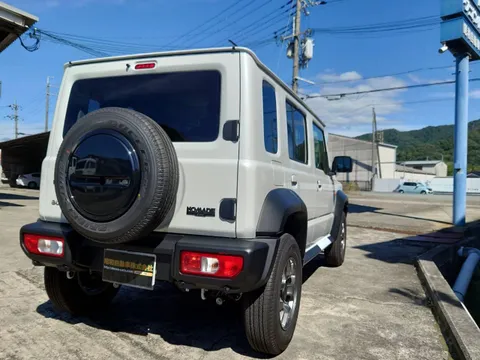 Suzuki Jimny Nomade