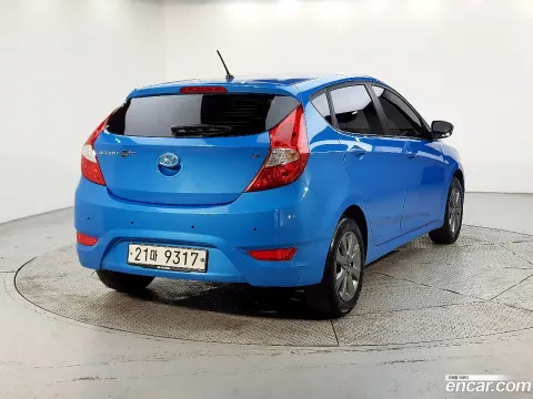 Hyundai Accent