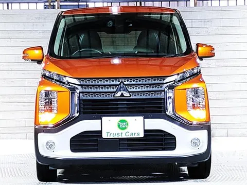 Mitsubishi eK X