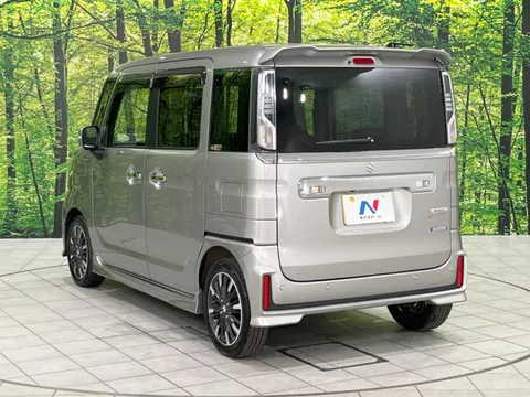 Suzuki Spacia Custom