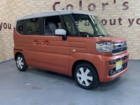 Suzuki Spacia
