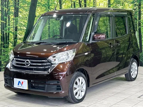 Nissan Dayz Roox