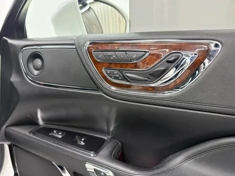 Lincoln Continental